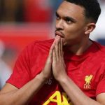Sedih! Alexander-Arnold Diteriaki Fans Sendiri di Anfield!